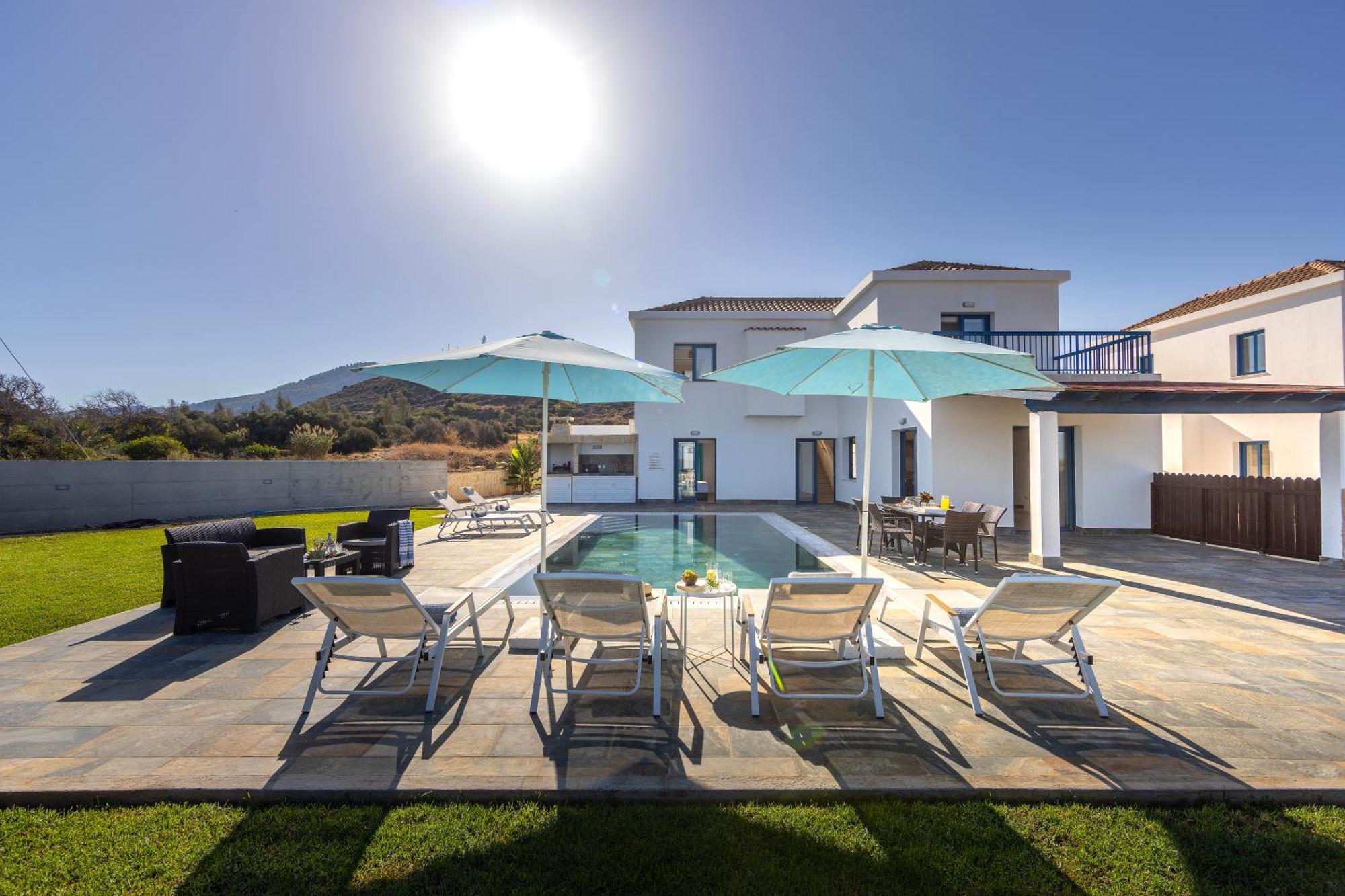 Diana Seaside Villas Pomos Exterior foto