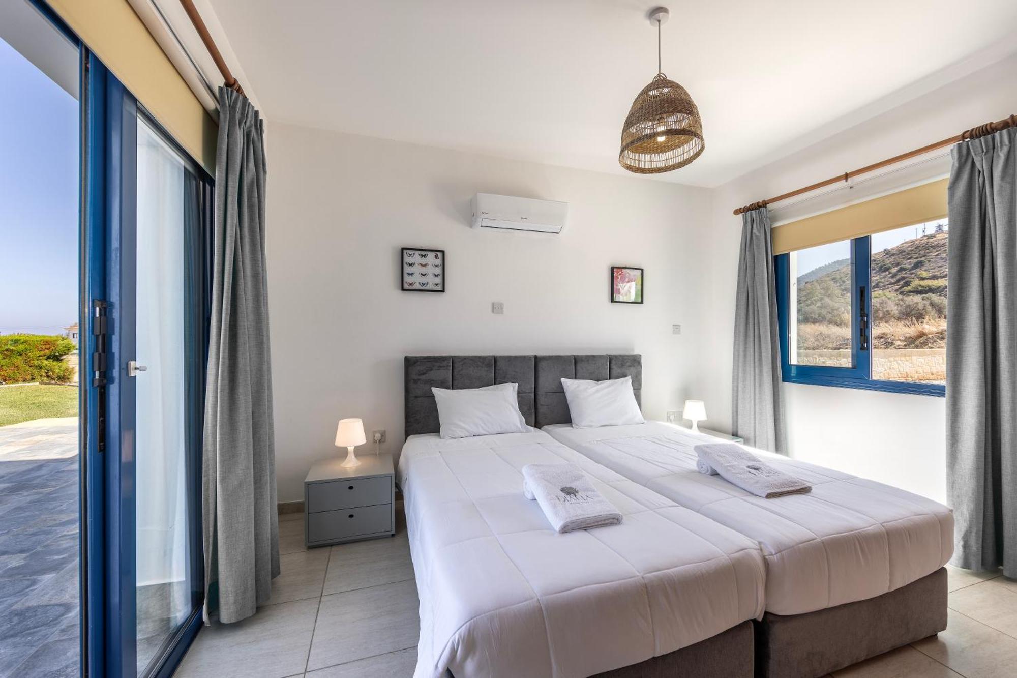 Diana Seaside Villas Pomos Exterior foto